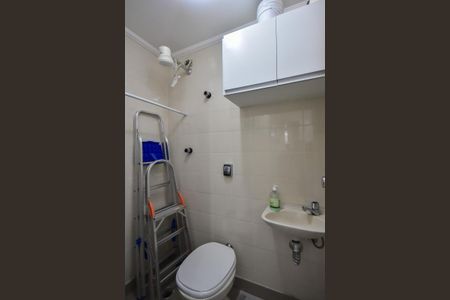 Apartamento à venda com 173m², 4 quartos e 3 vagasBanheiro de Serviço