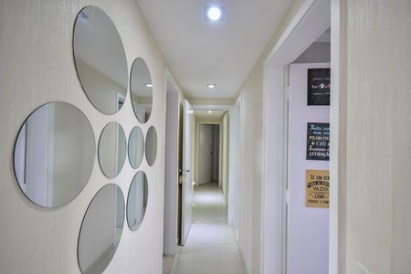 Apartamento à venda com 173m², 4 quartos e 3 vagasCorredor