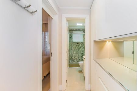 Apartamento à venda com 71m², 2 quartos e 1 vaga Apartamento à venda com 71m², 2 quartos e 1 vagaCorredor