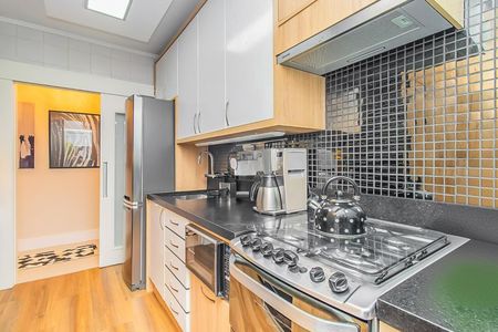 Apartamento à venda com 71m², 2 quartos e 1 vaga Apartamento à venda com 71m², 2 quartos e 1 vagaCozinha