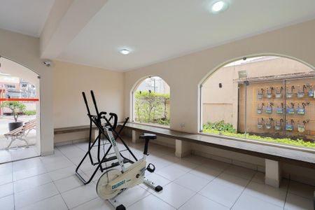 Apartamento para alugar com 62m², 2 quartos e 1 vaga Apartamento para alugar com 62m², 2 quartos e 1 vagaÁrea comum - Mini-academia