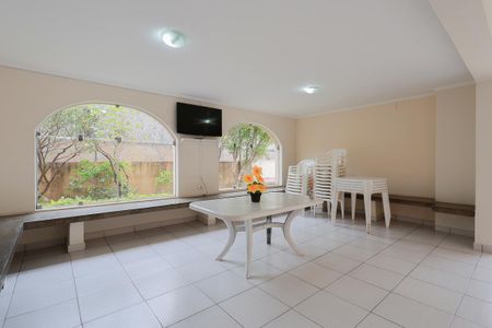 Apartamento para alugar com 62m², 2 quartos e 1 vaga Apartamento para alugar com 62m², 2 quartos e 1 vagaÁrea comum - Salão de festas