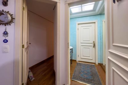 Apartamento à venda com 266m², 3 quartos e 3 vagasHall social