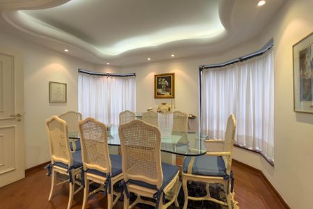 Apartamento à venda com 266m², 3 quartos e 3 vagasSala