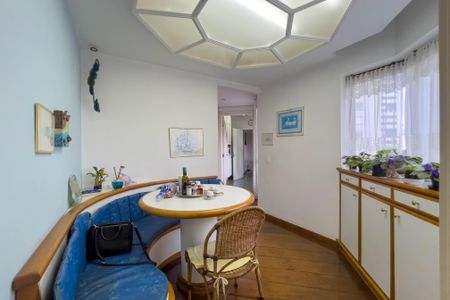 Apartamento à venda com 266m², 3 quartos e 3 vagasSala de almoço