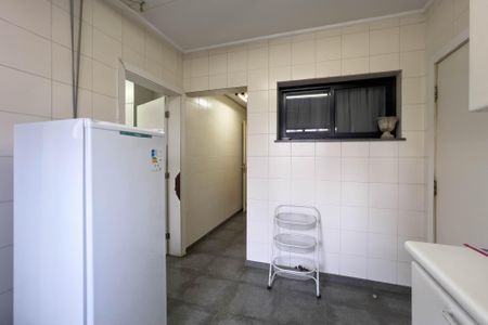 Apartamento à venda com 266m², 3 quartos e 3 vagasÁrea de serviço 