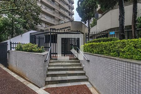 Apartamento à venda com 266m², 3 quartos e 3 vagasFachada