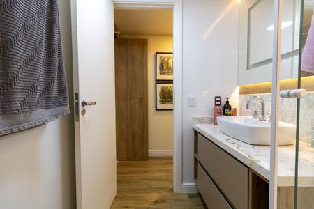 Apartamento à venda com 165m², 3 quartos e 2 vagasBanheiro Social