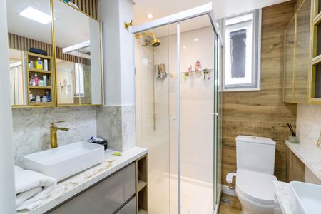 Apartamento à venda com 165m², 3 quartos e 2 vagasBanheiro da Suíte