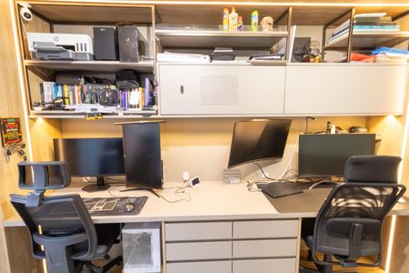 Apartamento à venda com 165m², 3 quartos e 2 vagasQuarto 2