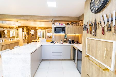 Apartamento à venda com 165m², 3 quartos e 2 vagasCozinha