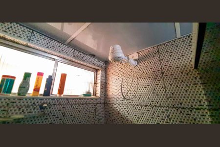 Apartamento à venda com 54m², 2 quartos e 1 vaga Apartamento à venda com 54m², 2 quartos e 1 vagaBanheiro