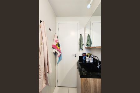 Apartamento à venda com 48m², 2 quartos e 1 vagaBanheiro Social