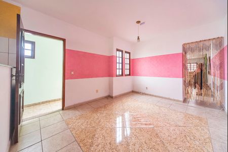 Casa para alugar com 315m², 3 quartos e 8 vagas Casa para alugar com 315m², 3 quartos e 8 vagasCopa