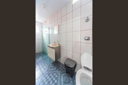 Casa para alugar com 315m², 3 quartos e 8 vagas Casa para alugar com 315m², 3 quartos e 8 vagasBanheiro da Edícula