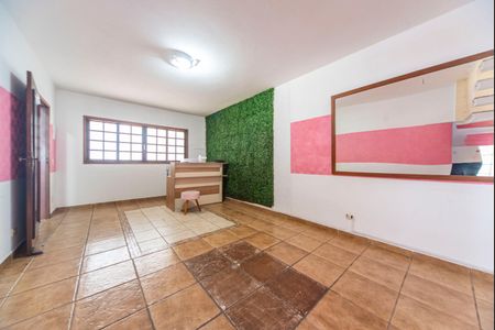 Casa para alugar com 315m², 3 quartos e 8 vagas Casa para alugar com 315m², 3 quartos e 8 vagasSala