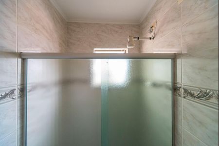 Casa para alugar com 315m², 3 quartos e 8 vagas Casa para alugar com 315m², 3 quartos e 8 vagasBanheiro da Suíte