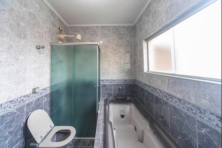 Casa para alugar com 315m², 3 quartos e 8 vagas Casa para alugar com 315m², 3 quartos e 8 vagasBanheiro Social