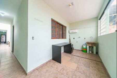 Casa para alugar com 315m², 3 quartos e 8 vagas Casa para alugar com 315m², 3 quartos e 8 vagasÁrea de Serviço