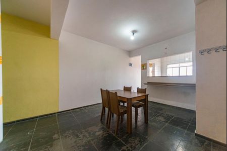 Casa para alugar com 315m², 3 quartos e 8 vagas Casa para alugar com 315m², 3 quartos e 8 vagasCopa 2