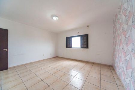 Casa para alugar com 315m², 3 quartos e 8 vagas Casa para alugar com 315m², 3 quartos e 8 vagasQuarto 2