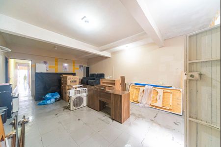 Casa para alugar com 315m², 3 quartos e 8 vagas Casa para alugar com 315m², 3 quartos e 8 vagasGaragem