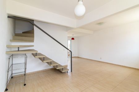 Casa de Condomínio para alugar com 3 quartos, 78m² em Fazenda Santa Cândida, Campinas