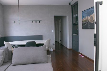 Sala de apartamento à venda com 3 quartos, 92m² em Santa Efigênia, Belo Horizonte