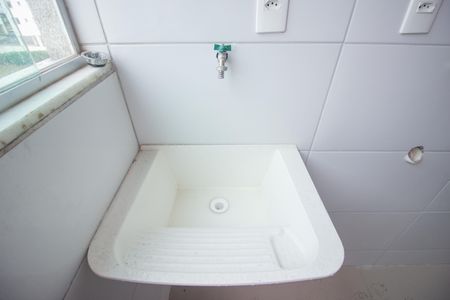 Apartamento para alugar com 68m², 2 quartos e 2 vagas Apartamento para alugar com 68m², 2 quartos e 2 vagasCozinha e Área de Serviço