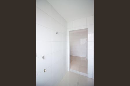 Apartamento para alugar com 68m², 2 quartos e 2 vagas Apartamento para alugar com 68m², 2 quartos e 2 vagasCozinha e Área de Serviço
