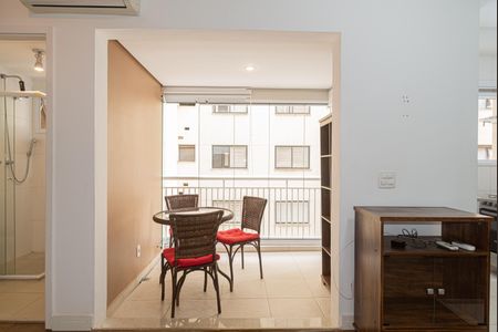 Varanda de kitnet/studio para alugar com 1 quarto, 32m² em Bela Vista, São Paulo