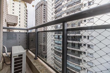 Apartamento para alugar com 49m², 1 quarto e 1 vagaVaranda