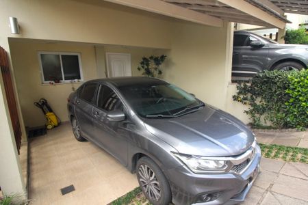 Casa de condomínio à venda com 218m², 4 quartos e 2 vagasGaragem