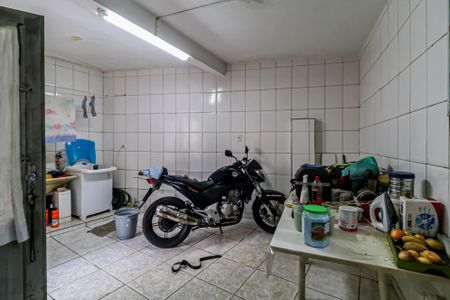 Casa à venda com 300m², 1 quarto e 3 vagasLavanderia