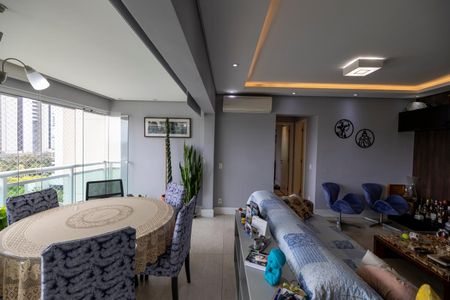 Apartamento para alugar com 130m², 3 quartos e 2 vagasSala