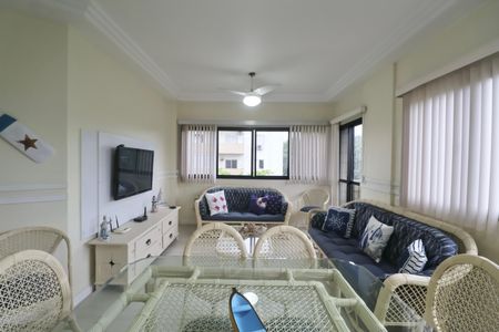 Sala de apartamento para alugar com 3 quartos, 150m² em Balneario Cidade Atlantica, Guarujá