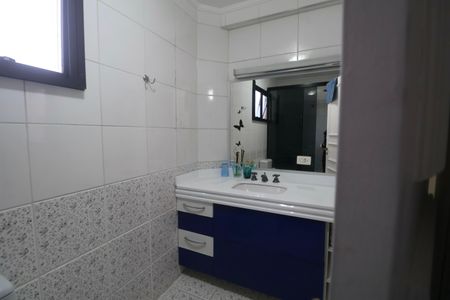 Apartamento para alugar com 150m², 3 quartos e 2 vagas Apartamento para alugar com 150m², 3 quartos e 2 vagasBanheiro Suíte