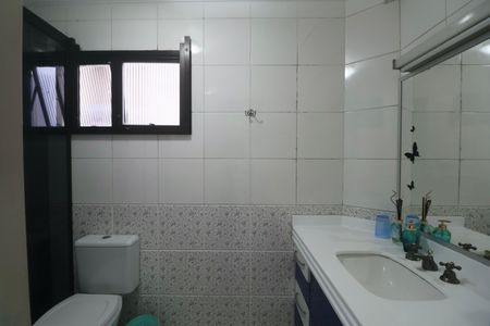 Apartamento para alugar com 150m², 3 quartos e 2 vagas Apartamento para alugar com 150m², 3 quartos e 2 vagasBanheiro Suíte