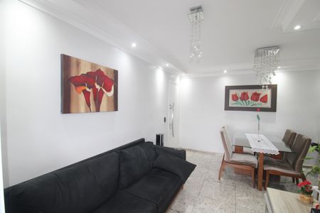 Apartamento para alugar com 51m², 2 quartos e 1 vagaSala