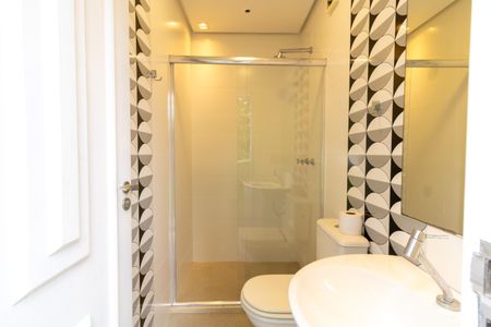 Casa de condomínio para alugar com 940m², 7 quartos e 1 vagaBanheiro