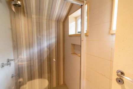 Casa de condomínio para alugar com 940m², 7 quartos e 1 vagaBanheiro da Suíte 6