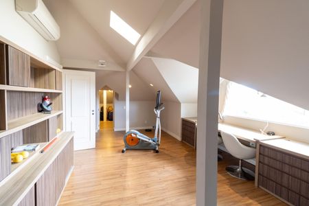 Casa de condomínio para alugar com 940m², 7 quartos e 1 vagaQuarto