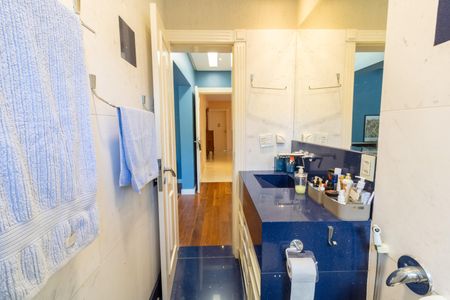 Casa de condomínio para alugar com 940m², 7 quartos e 1 vagaBanheiro da Suíte 4