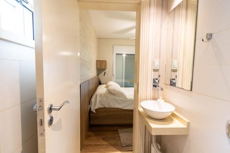 Casa de condomínio para alugar com 940m², 7 quartos e 1 vagaBanheiro da Suíte 6