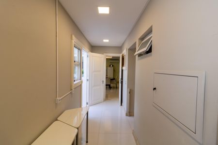 Casa de condomínio para alugar com 940m², 7 quartos e 1 vagaÁrea de Serviço