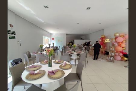 Apartamento à venda com 83m², 3 quartos e 2 vagasÁrea comum - Salão de festas