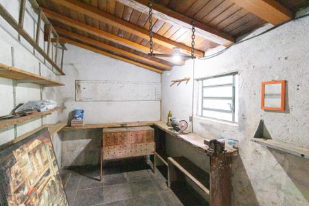 Casa à venda com 160m², 4 quartos e 2 vagas Casa à venda com 160m², 4 quartos e 2 vagasQuarto de serviço