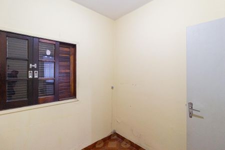 Casa à venda com 160m², 4 quartos e 2 vagas Casa à venda com 160m², 4 quartos e 2 vagasQuarto 3