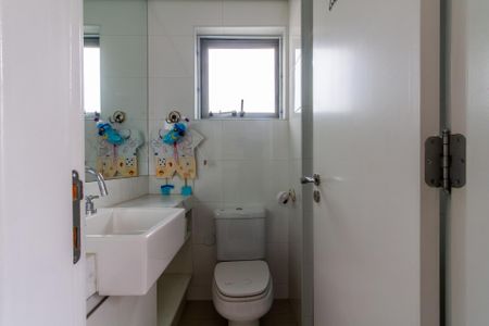 Apartamento à venda com 145m², 3 quartos e 3 vagasBanheiro da Suíte 3