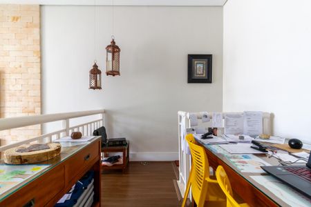 Escritório de apartamento à venda com 3 quartos, 145m² em Vila Cordeiro, São Paulo